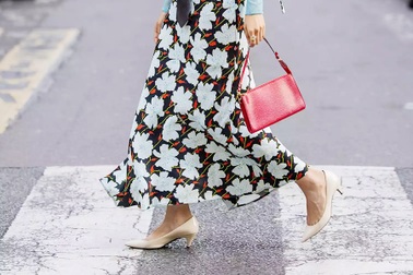 Mẫu giày dễ mang và phối đồ mà phái đẹp nên có