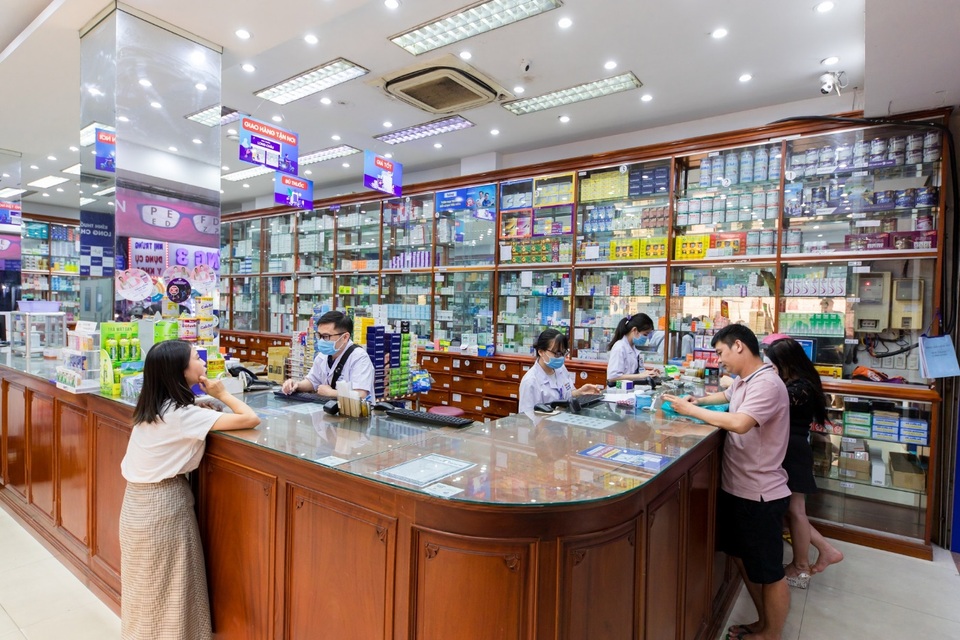Hệ thống nhà thuốc FPT Long Châu vượt mốc 200 cửa hàng - 2 Hệ thống nhà thuốc FPT Long Châu vượt mốc 200 cửa hàng - 2