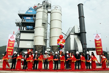 Khánh thành nhà máy bê tông nhựa đầu tiên phục vụ thi công cao tốc Hạ Long – Vân Đồn