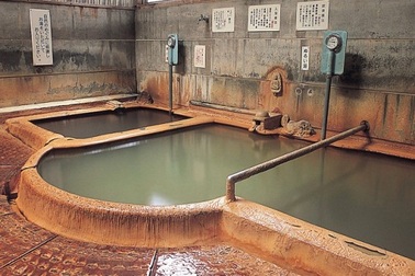 Onsen 1.300 năm tuổi ở Nhật được công nhận là Di sản Thế giới