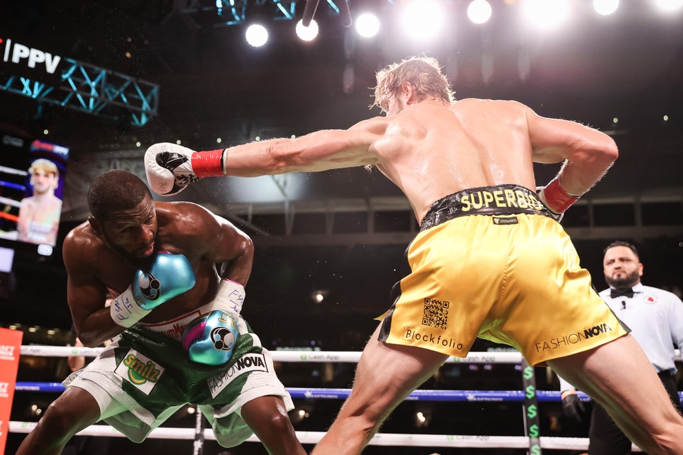 Độc cô cầu bại Floyd Mayweather hòa ngôi sao Youtube Logan Paul - 5 Độc cô cầu bại Floyd Mayweather hòa ngôi sao Youtube Logan Paul - 5