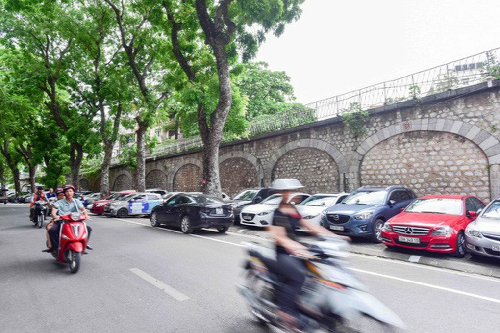 Hà Nội thí điểm lưu thông 2 chiều phố Quang Trung, Phùng Hưng - 1 Hà Nội thí điểm lưu thông 2 chiều phố Quang Trung, Phùng Hưng - 1