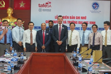 Sinh viên xứ Nghệ “rộng cửa” du học tại Úc