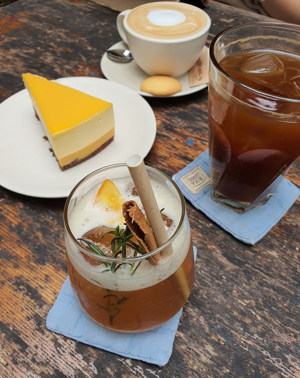 4 quán cà phê mở 24/24 cho team cú đêm ở Hà Nội - 2