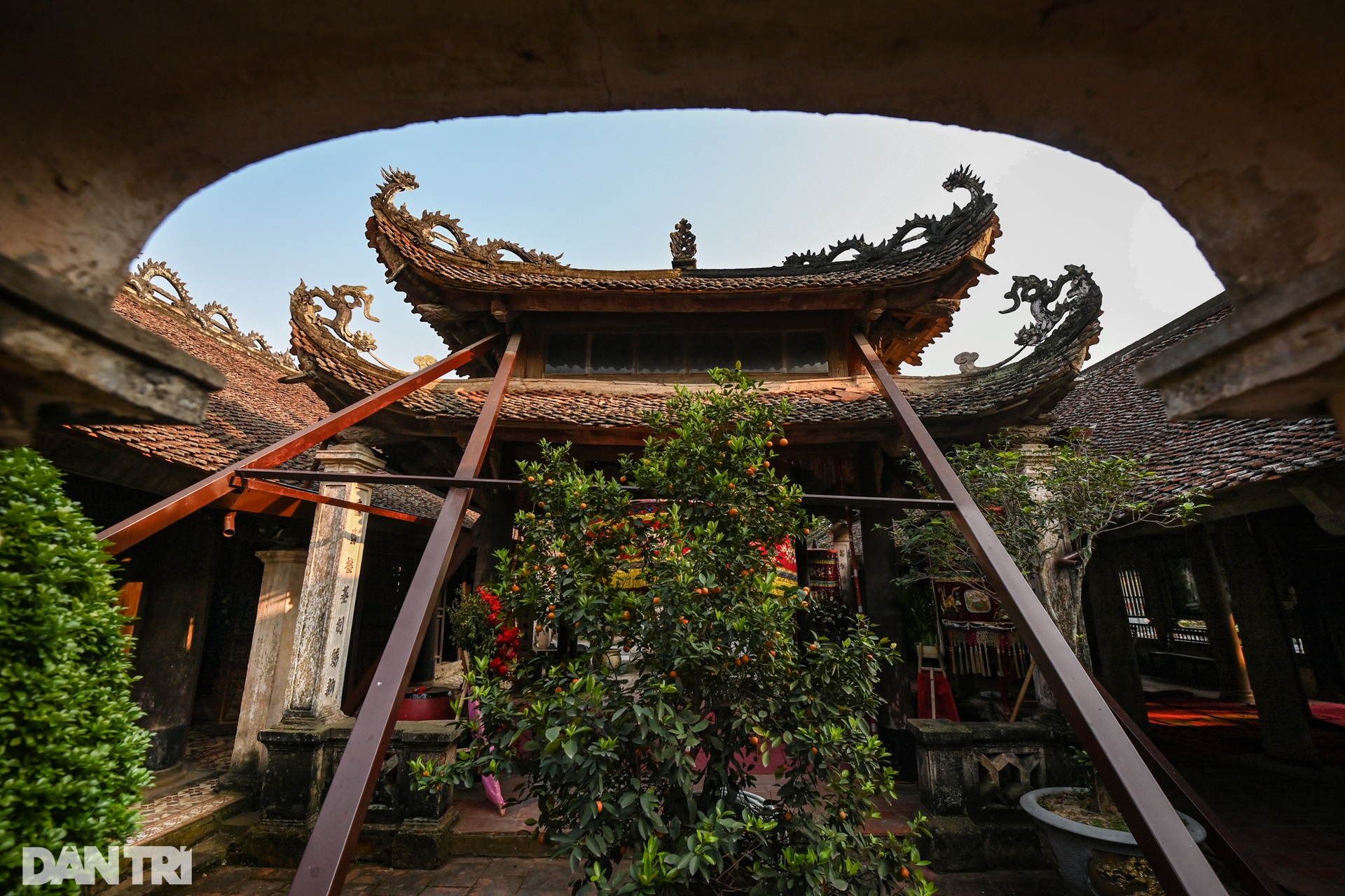 Chiêm ngưỡng vẻ đẹp cổ kính tại ngôi đình gần 400 tuổi nơi đất Tổ - 16