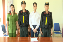 Bắt nguyên kế toán xã lập khống hồ sơ "ăn tiền" của dân nghèo