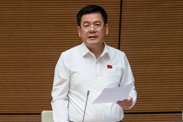 "Chưa bao giờ Bộ Công Thương đề xuất tiếp tục thí điểm thuốc lá điện tử"