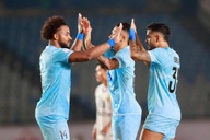 Báo Malaysia bình luận khi Xuân Son lập hat-trick ấn tượng