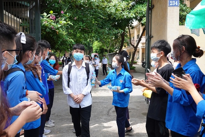 Thí sinh trúng tuyển phải nhập học theo hướng dẫn của trường và trên hệ thống trực tuyến của Bộ. Ảnh: XQ