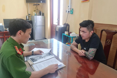 Xử phạt nam thanh niên ghép mặt mình vào bộ quân phục rồi đăng Tiktok