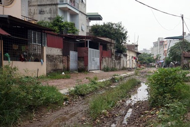 TP Hà Nội chỉ đạo sớm “giải cứu” người dân thoát cảnh đường biến thành...ao