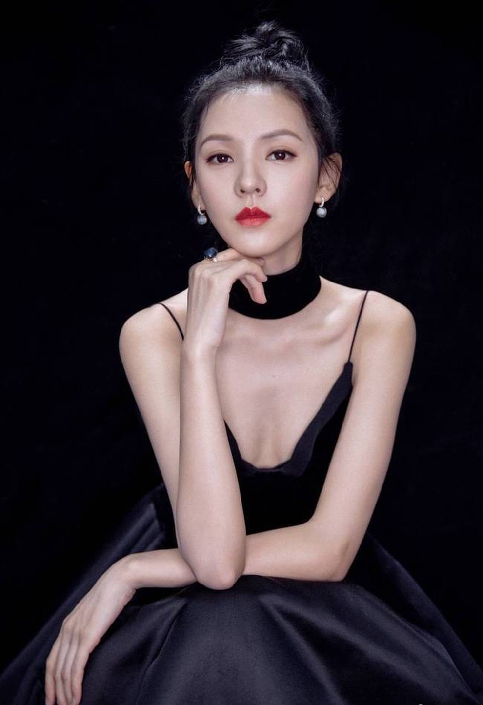 Búp bê màn ảnh Trung Quốc lộ ảnh khác lạ thời chưa nổi tiếng - 10 Búp bê màn ảnh Trung Quốc lộ ảnh khác lạ thời chưa nổi tiếng - 10