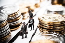 Nhân sự ngân hàng bỏ việc để tham gia cơn sốt tiền ảo