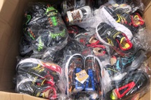 Hàng nghìn đôi giày, áo giả thương hiệu MLB, Boss… bị thu giữ