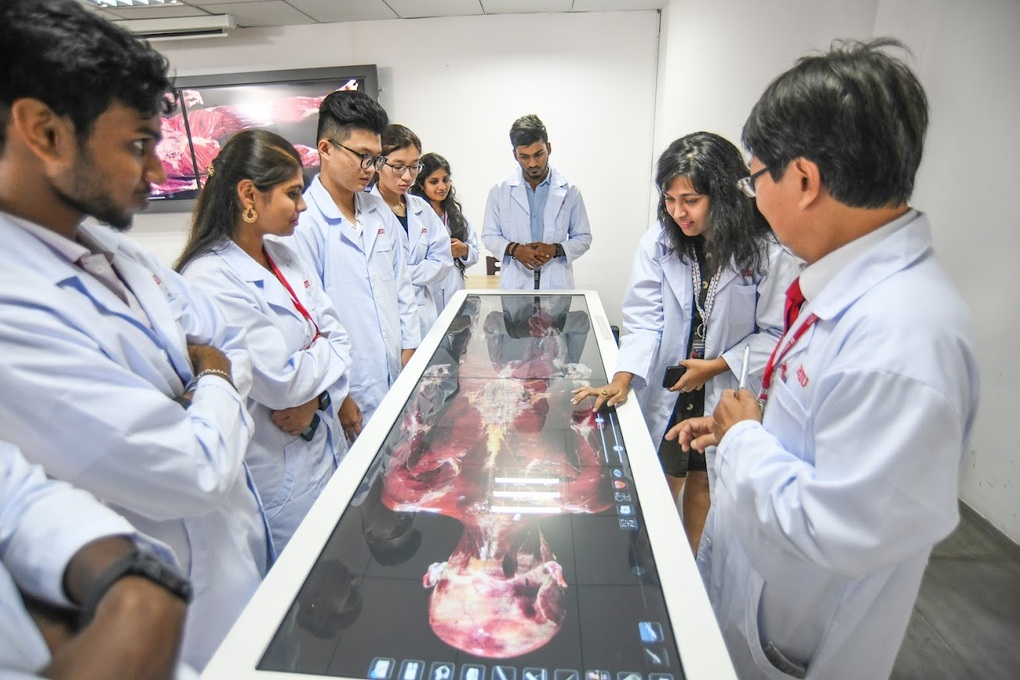 Đóng 12 triệu đồng/học kỳ vào ngay Trường Đại học Quốc tế Hồng Bàng - 5 Đóng 12 triệu đồng/học kỳ vào ngay Trường Đại học Quốc tế Hồng Bàng - 5