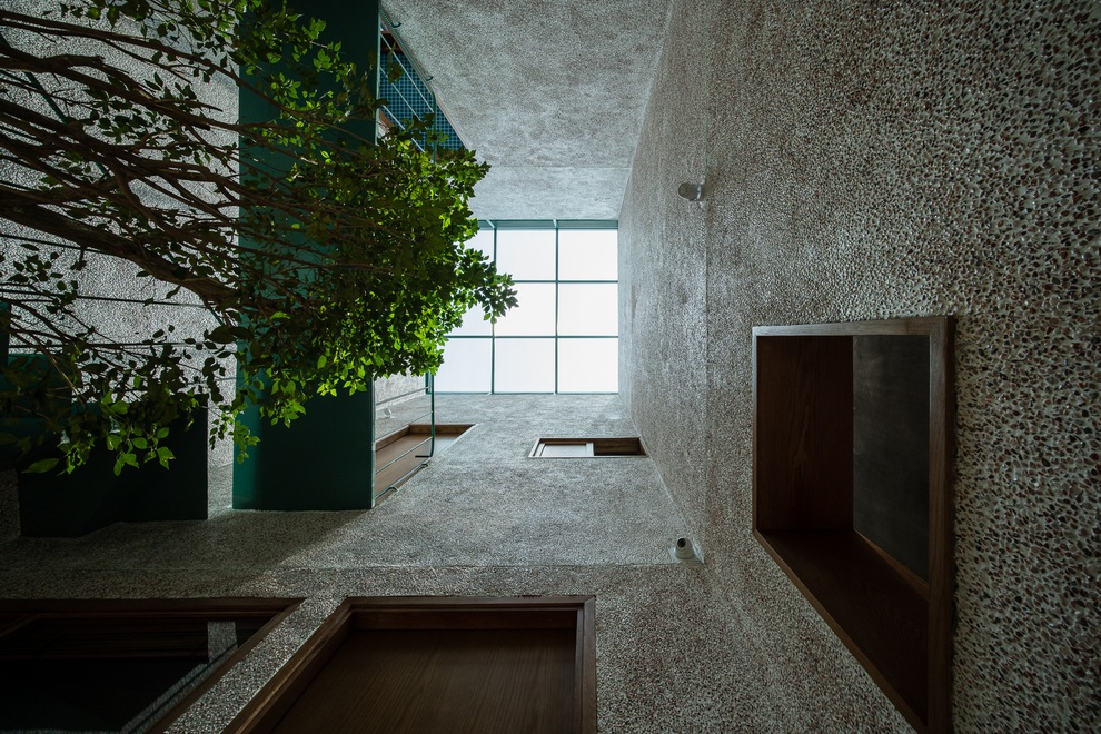 Ngôi nhà có cầu thang được ví như đi lên trời ở Sài Gòn - 3 Ngôi nhà có cầu thang được ví như đi lên trời ở Sài Gòn - 3