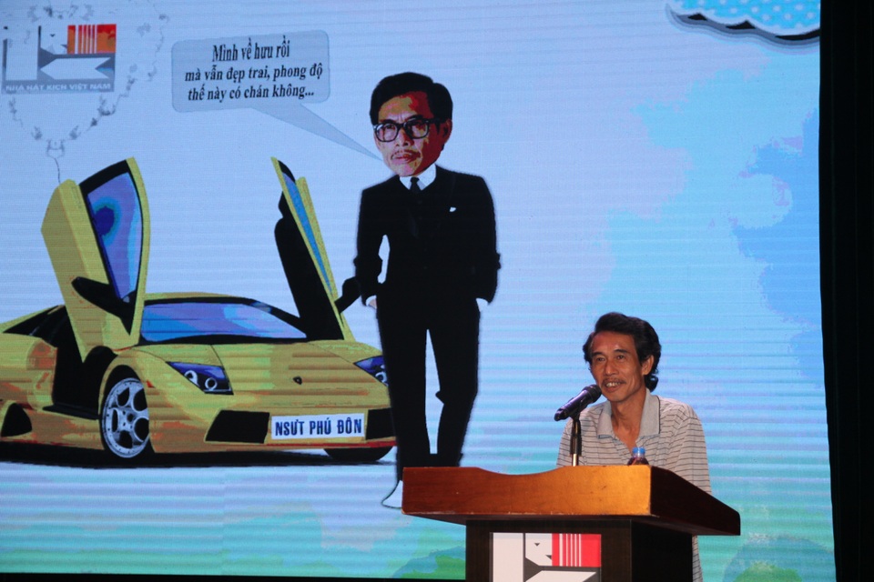 NSƯT Phú Đôn bùi ngùi chia tay sân khấu kịch sau hơn 40 năm gắn bó - 5