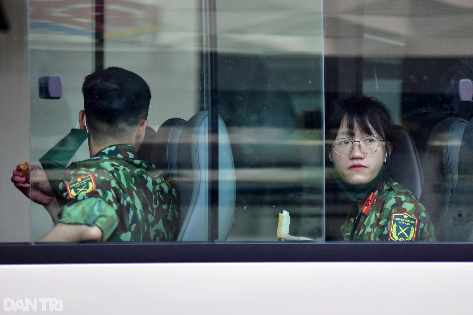 Gần 300 bác sĩ, học viên Học viện Quân y đã tới TPHCM - 9 Gần 300 bác sĩ, học viên Học viện Quân y đã tới TPHCM - 9