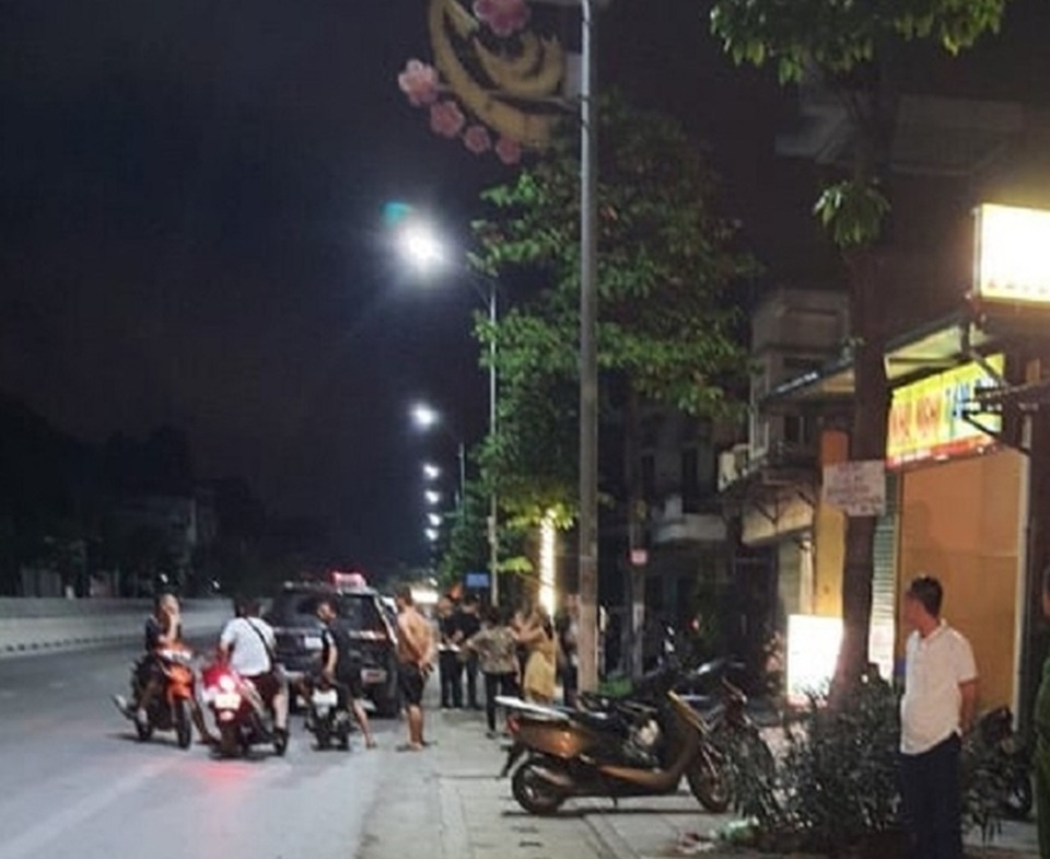 Sau va chạm giao thông, rút dao đâm chết người - 1 Sau va chạm giao thông, rút dao đâm chết người - 1