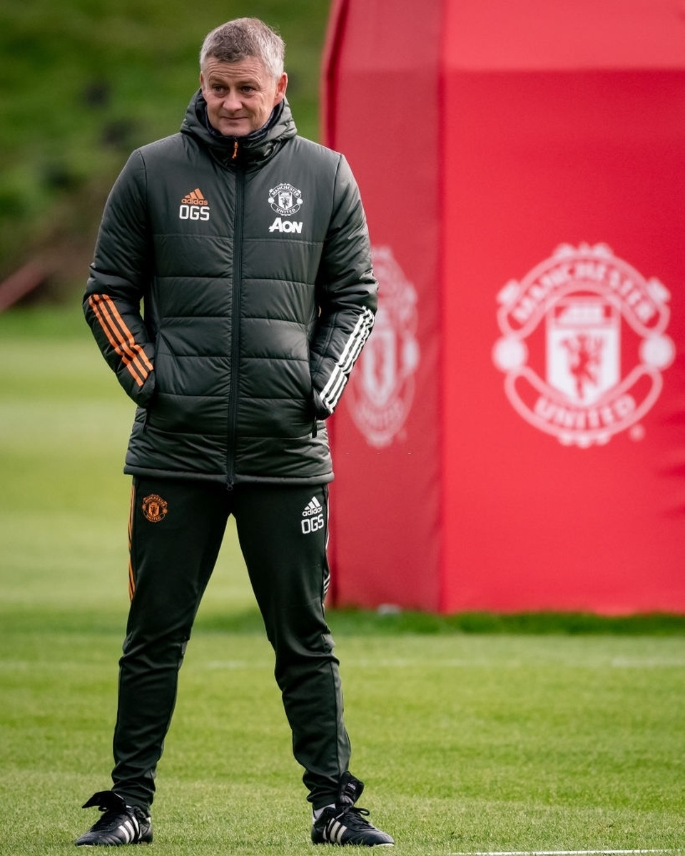 Amad Diallo tập cùng Man Utd, chuẩn bị thi đấu với Fulham - 6 Amad Diallo tập cùng Man Utd, chuẩn bị thi đấu với Fulham - 6