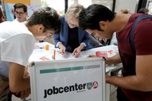 Đức: Sự lo lắng về suy thoái kinh tế lan sang thị trường lao động