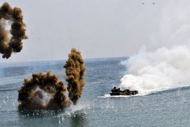 Mỹ, Hàn tập trận hải quân cùng tàu sân bay hạt nhân