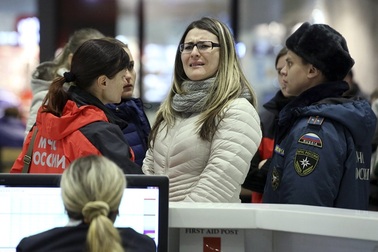 Thân nhân hành khách máy bay Nga đau đớn nhận tin từ Ai Cập