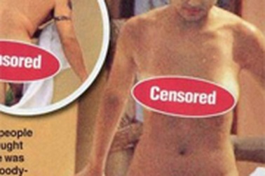 Nick và Vanessa trong trang phục... "Adam và Eva"