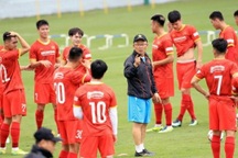 HLV Park Hang Seo gấp rút khắc phục nhược điểm cho đội tuyển Việt Nam