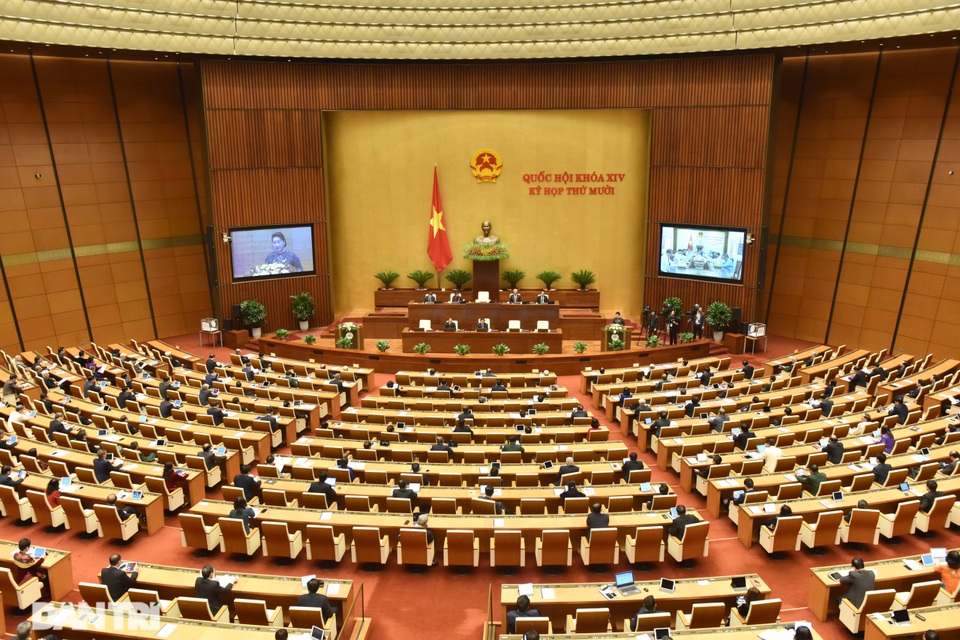 Giá nhà tại Hà Nội, TP.HCM khó lường, người thu nhập thấp không mua nổi! - 1 Giá nhà tại Hà Nội, TP.HCM khó lường, người thu nhập thấp không mua nổi! - 1