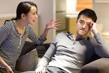 Vợ bầu tâm lý gợi ý chồng "bóc bánh trả tiền" và cái kết