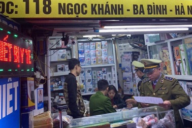 Người dân có thể chụp ảnh cửa hàng “đội giá” khẩu trang để báo công an xử lý