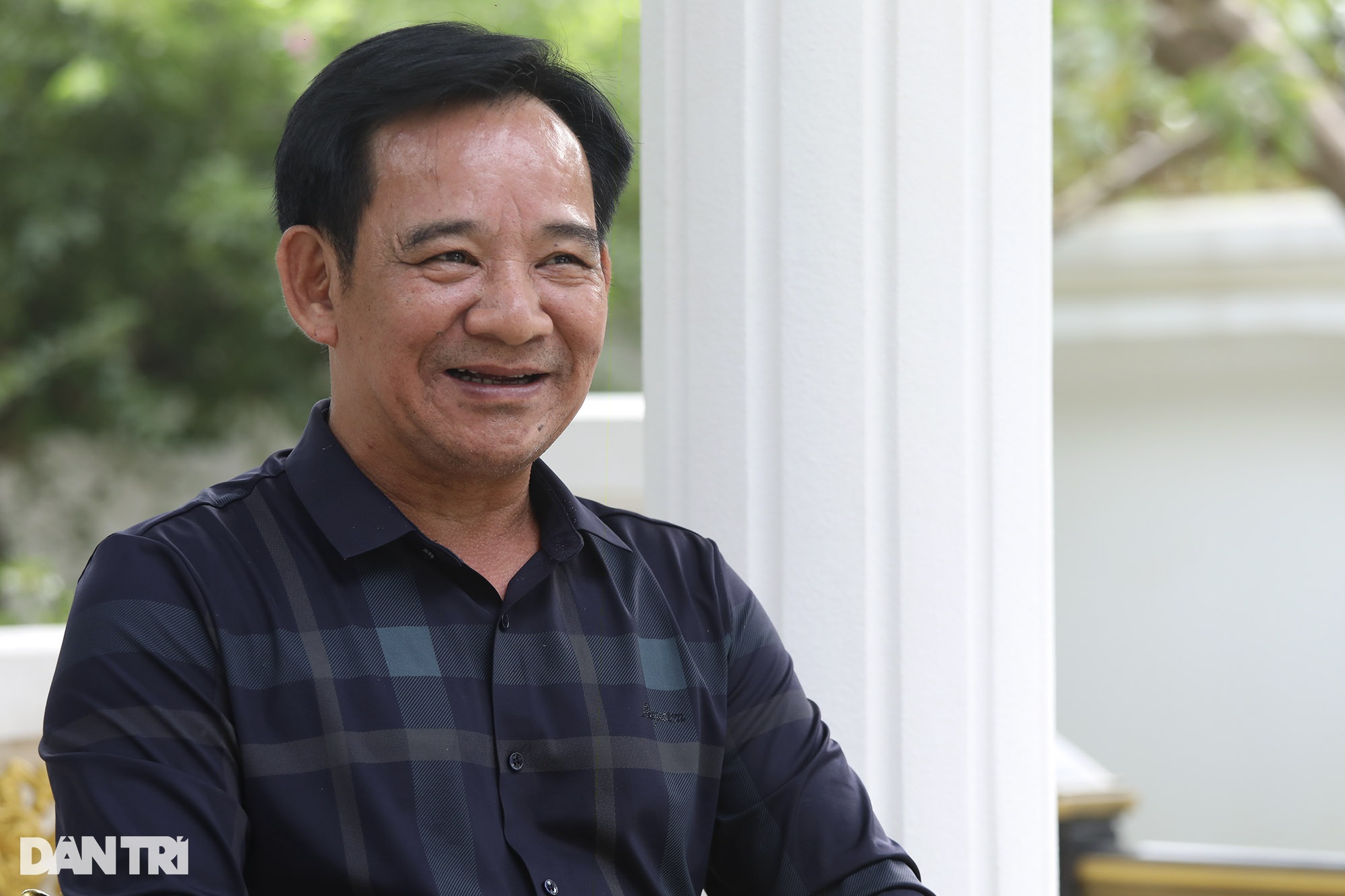 Điều không ngờ về vợ chồng Đại gia chân đất Quang Tèo - 1 Điều không ngờ về vợ chồng Đại gia chân đất Quang Tèo - 1
