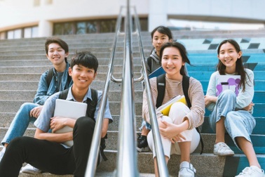 Học sinh trung học thời 4.0: Kiến thức là nền tảng, nhưng trang bị kỹ năng mới vững vàng