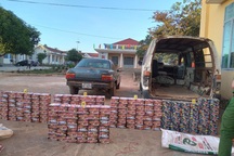 Phát hiện ô tô chứa hơn 300kg pháo lậu ở biên giới