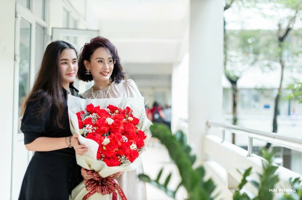 Nữ sinh đoạt học bổng trường top 12 thế giới: “Tri thức đưa lại sự tự do” - 3 Nữ sinh đoạt học bổng trường top 12 thế giới: “Tri thức đưa lại sự tự do” - 3