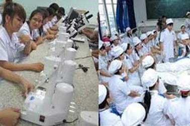 Cao đẳng Dược thông báo xét tuyển NV2