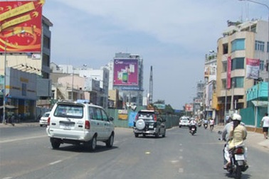 Tăng tốc thi công con đường “cửa ngõ quốc tế”