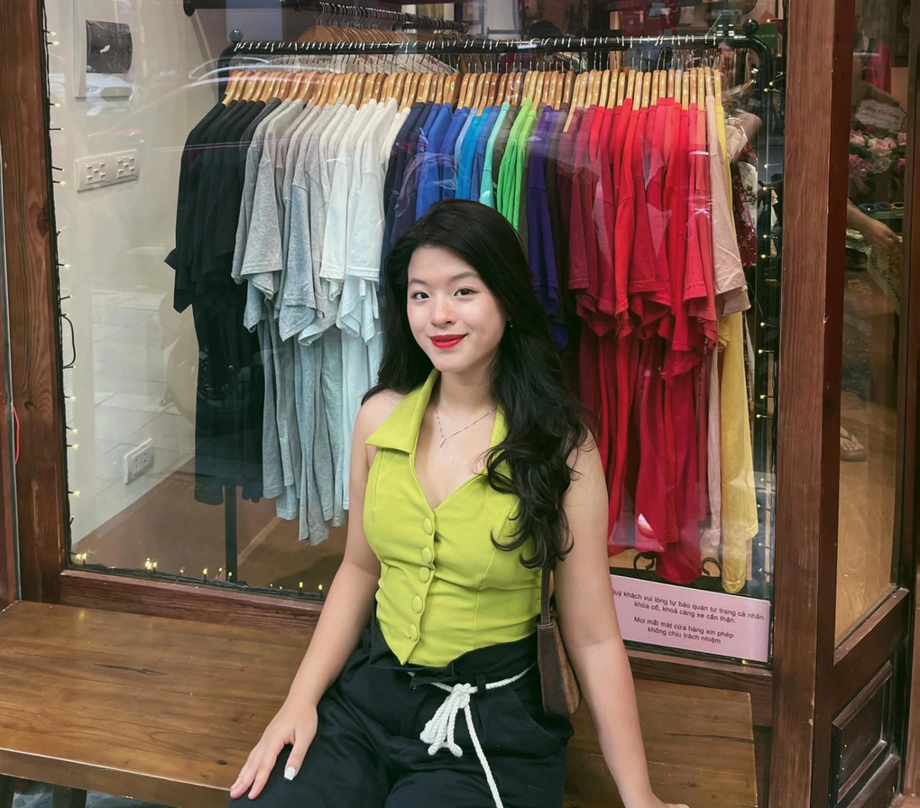 Con gái NSƯT Chiều Xuân trông xinh đẹp, trưởng thành ở tuổi 19 - 8 Con gái NSƯT Chiều Xuân trông xinh đẹp, trưởng thành ở tuổi 19 - 8