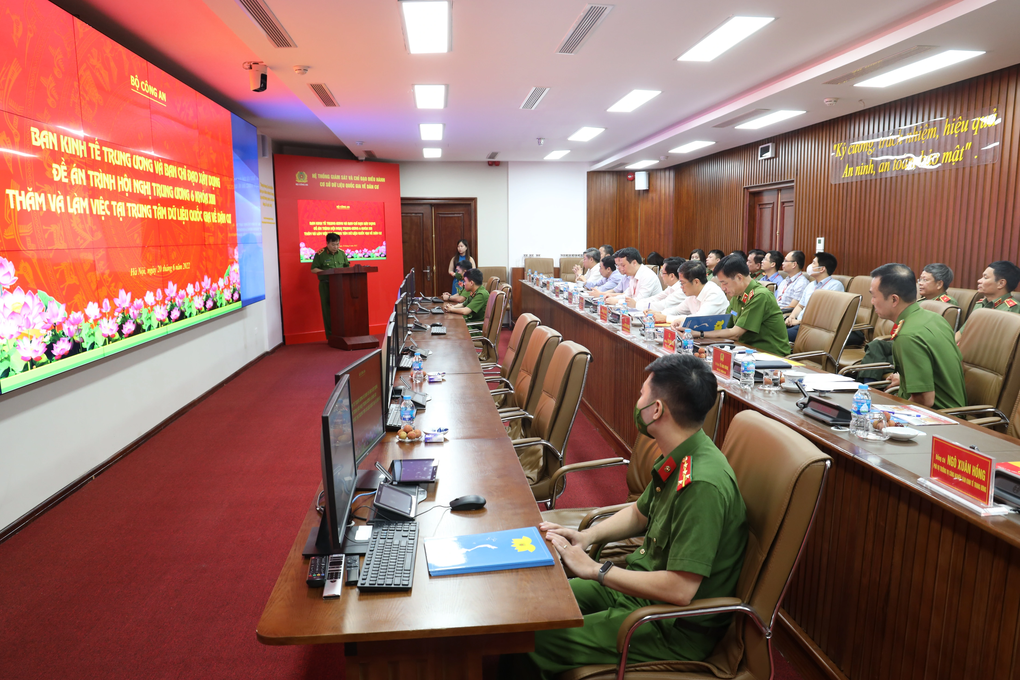 Hơn 65 triệu thẻ căn cước công dân gắn chip đã được cấp - 1 Hơn 65 triệu thẻ căn cước công dân gắn chip đã được cấp - 1