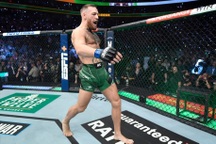"Đại bàng Nga" Khabib Numargomedov chỉ trích McGregor là kẻ giả tạo