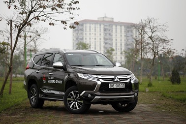 Mitsubishi âm thầm tăng giá Outlander