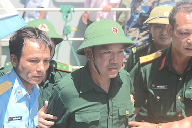 Phối hợp cùng ngư dân, mở rộng phạm vi tìm kiếm phi công Khải