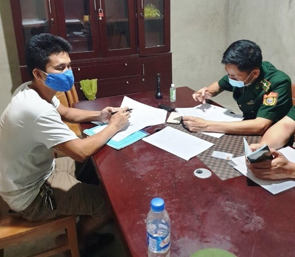 Tài xế mượn giấy tờ của bạn để... trốn cách ly - 1 Tài xế mượn giấy tờ của bạn để... trốn cách ly - 1