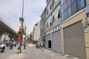 Ai hưởng lợi từ những con đường “đắt nhất hành tinh”?