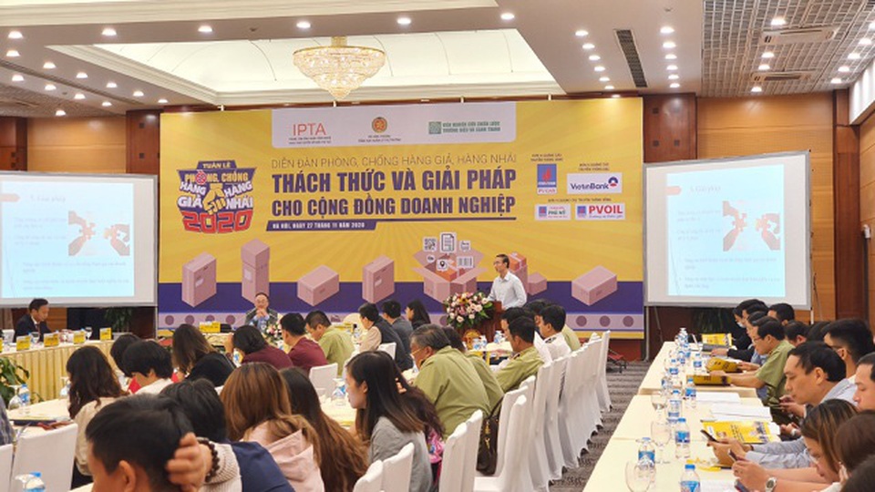 Tuần lễ phòng, chống hàng giả, hàng nhái 2020 - dấu ấn đáng nhớ trong lòng người dân Thủ đô - 1 Tuần lễ phòng, chống hàng giả, hàng nhái 2020 - dấu ấn đáng nhớ trong lòng người dân Thủ đô - 1