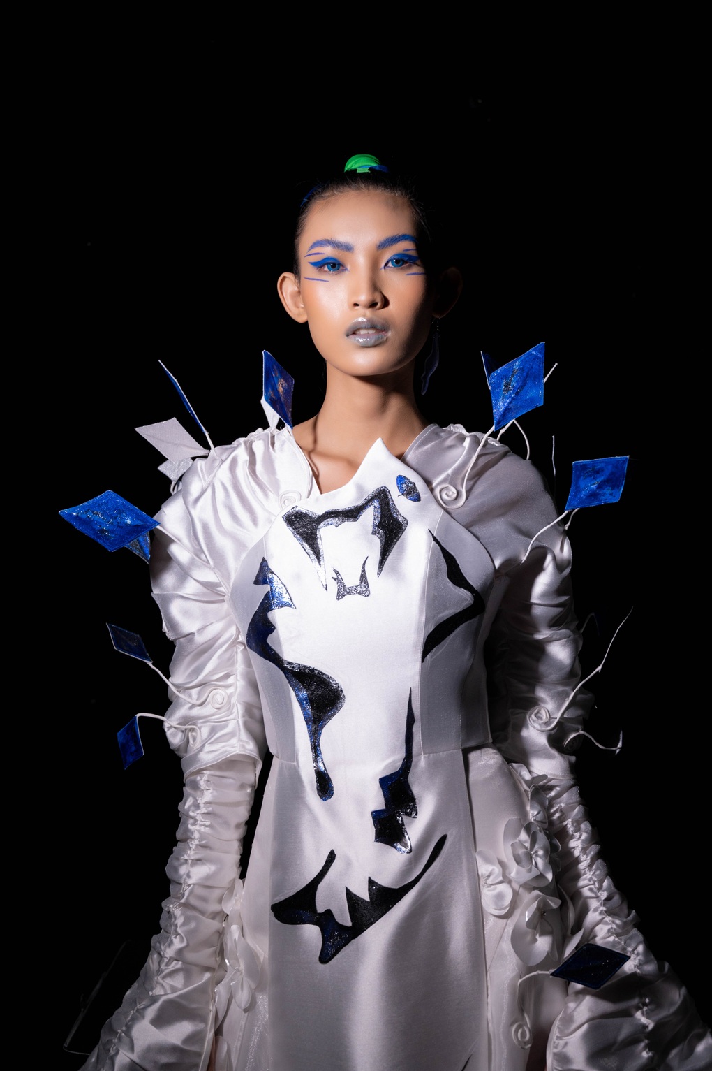 Quán quân The Face 2023 Tú Anh ấn tượng trong bộ cánh lấy cảm hứng Tây Bắc - 1 Quán quân The Face 2023 Tú Anh ấn tượng trong bộ cánh lấy cảm hứng Tây Bắc - 1