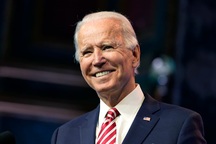 Ông Biden giải "bài toán" nỗi lo tuổi tác