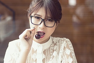 Nữ sinh trường Nghệ thuật lãng mạn với phong cách cổ điển