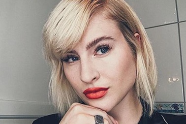 Uống rượu khi lái xe, nữ tỷ phú 22 tuổi bị phạt 23 nghìn bảng Anh